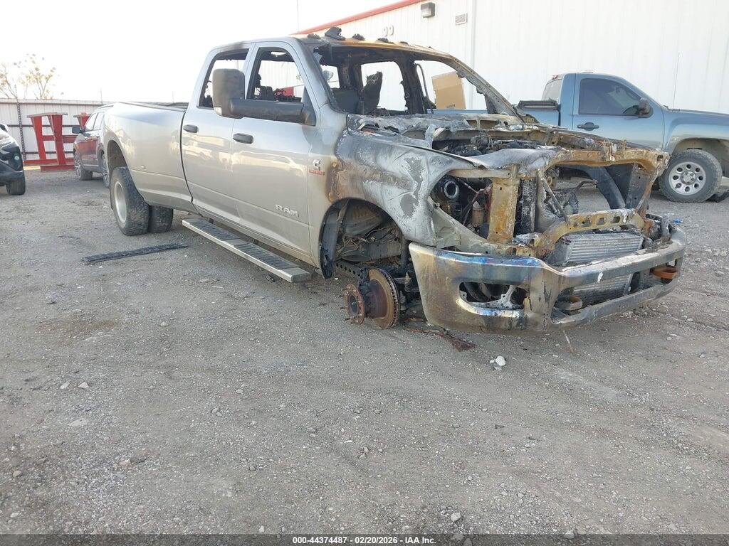 3C63RRGL1MG667434 2021 RAM 3500 photo no. 2
