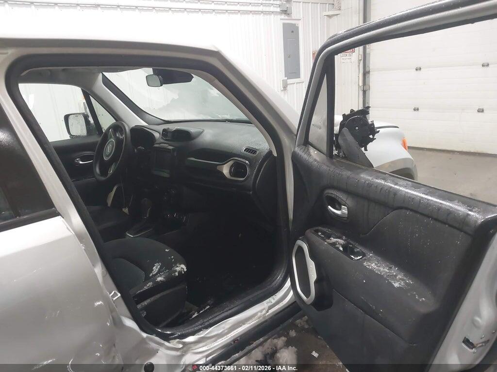 ZACNJDAB2MPN19977 2021 JEEP RENEGADE photo no. 5