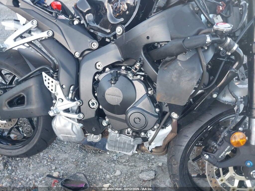 JH2PC40H8TK300341 2026 HONDA CBR600 photo no. 8