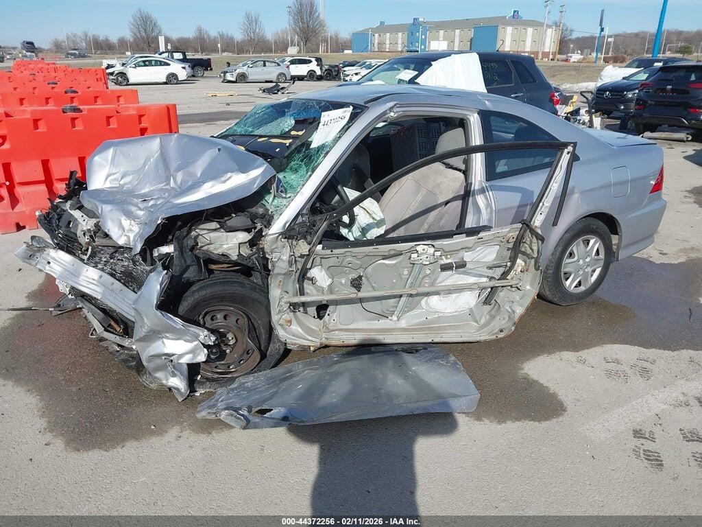 1HGEM22115L049615 2005 HONDA CIVIC photo no. 2