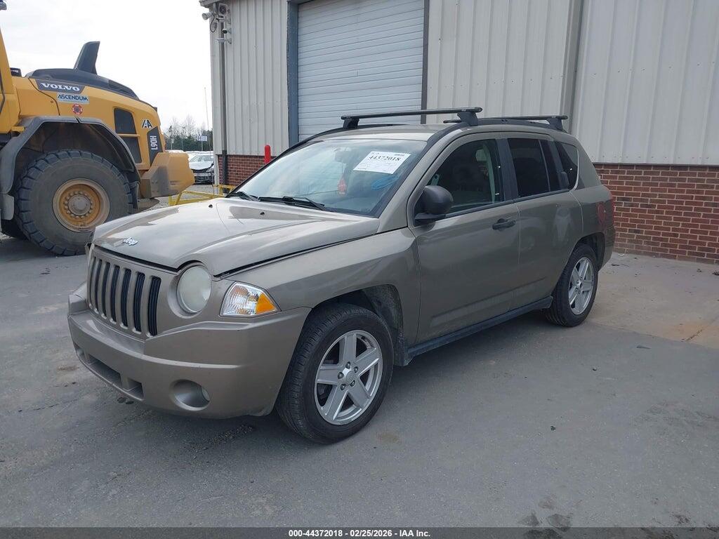 1J8FT47W07D180756 2007 JEEP COMPASS photo no. 2