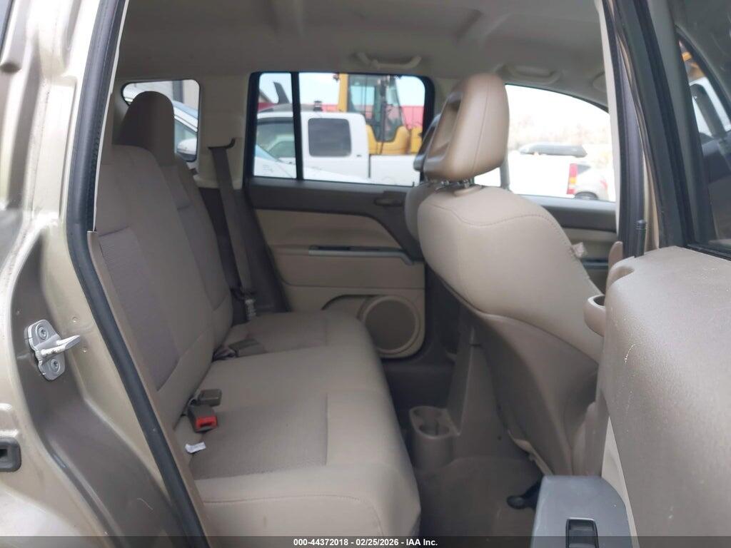 1J8FT47W07D180756 2007 JEEP COMPASS photo no. 8