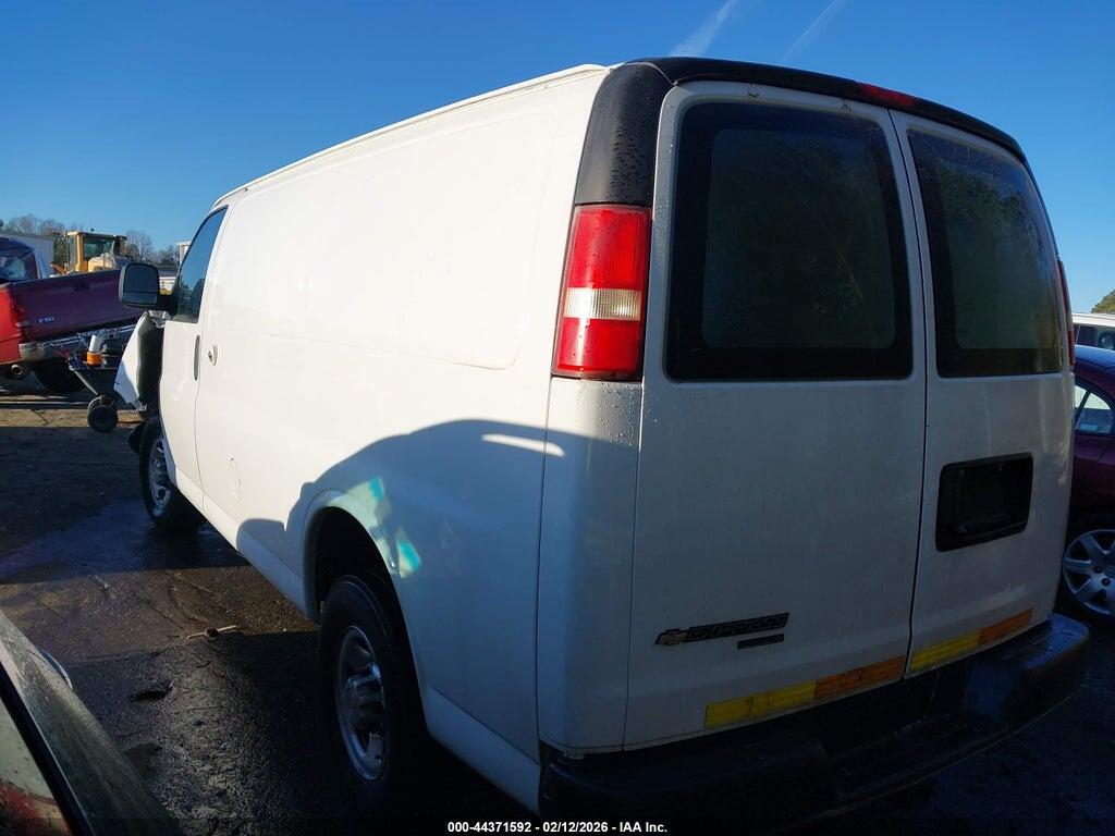 1GCWGFCF9F1233628 2015 CHEVROLET EXPRESS 2500 photo no. 3