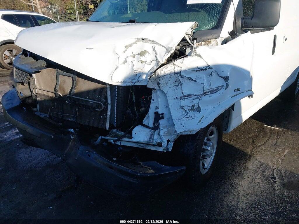 1GCWGFCF9F1233628 2015 CHEVROLET EXPRESS 2500 photo no. 6