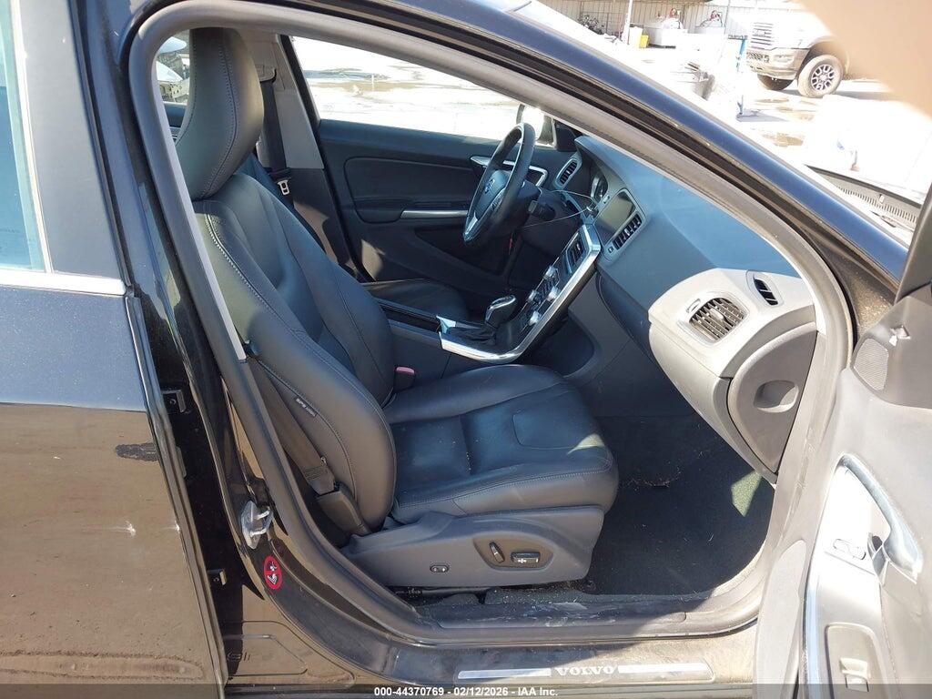 YV140MFK2F1358585 2015 VOLVO S60 photo no. 5