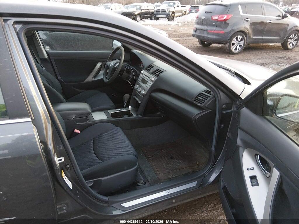 4T1BF3EK2BU135720 2011 TOYOTA CAMRY photo no. 5