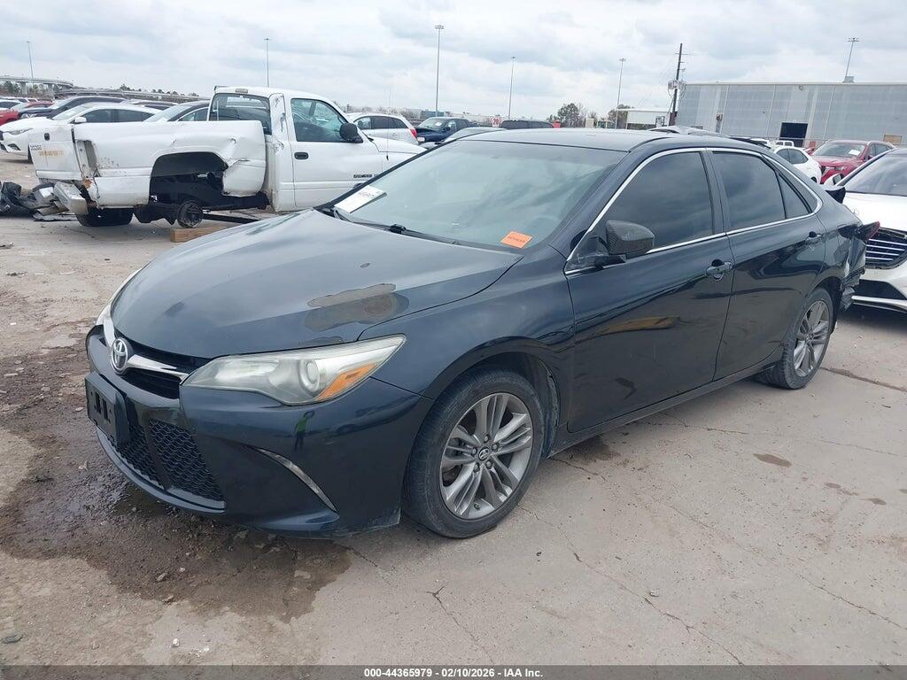 4T1BF1FK3HU326302 2017 TOYOTA CAMRY photo no. 2