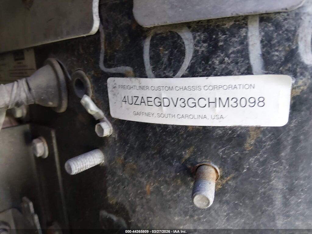 4UZAEGDV3GCHM3098 2016 FREIGHTLINER CHASSIS photo no. 8