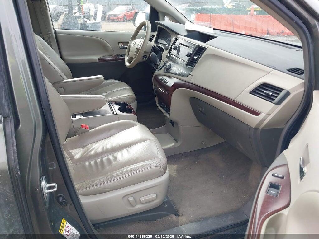 5TDYK3DC8CS218336 2012 TOYOTA SIENNA photo no. 5
