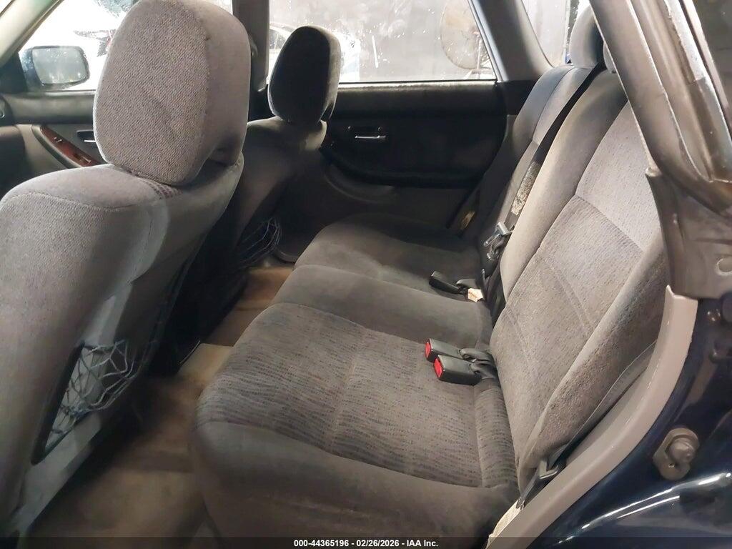 4S3BH665017679705 2001 SUBARU OUTBACK photo no. 8