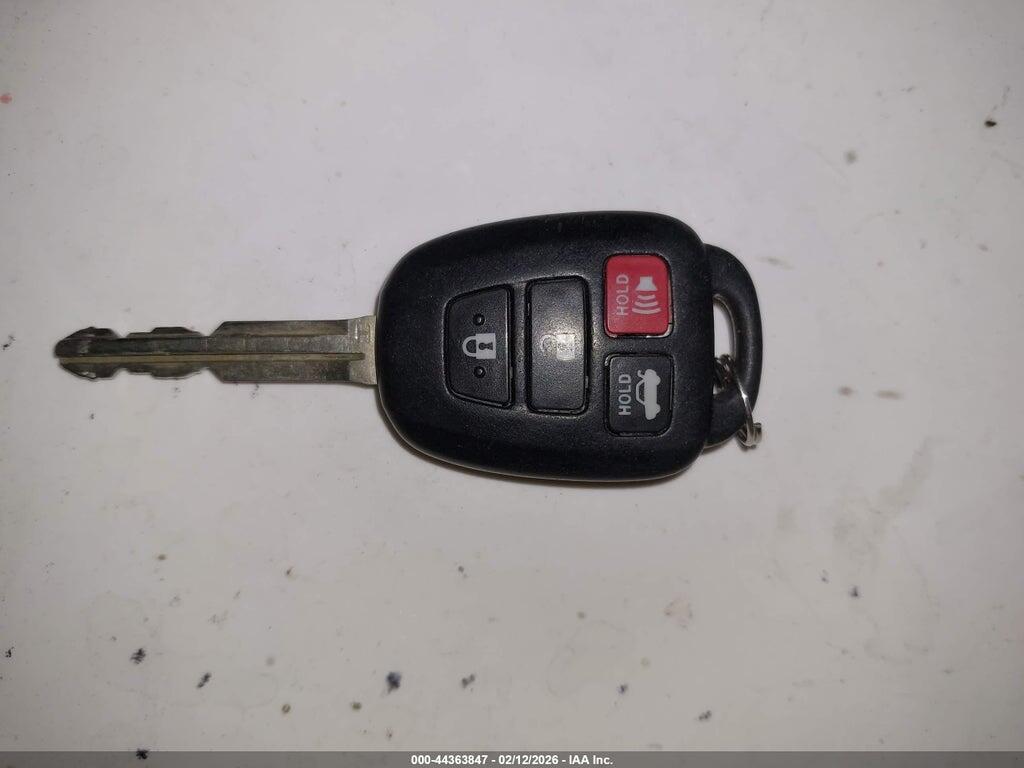 5YFBURHE4FP233105 2015 TOYOTA COROLLA photo no. 11