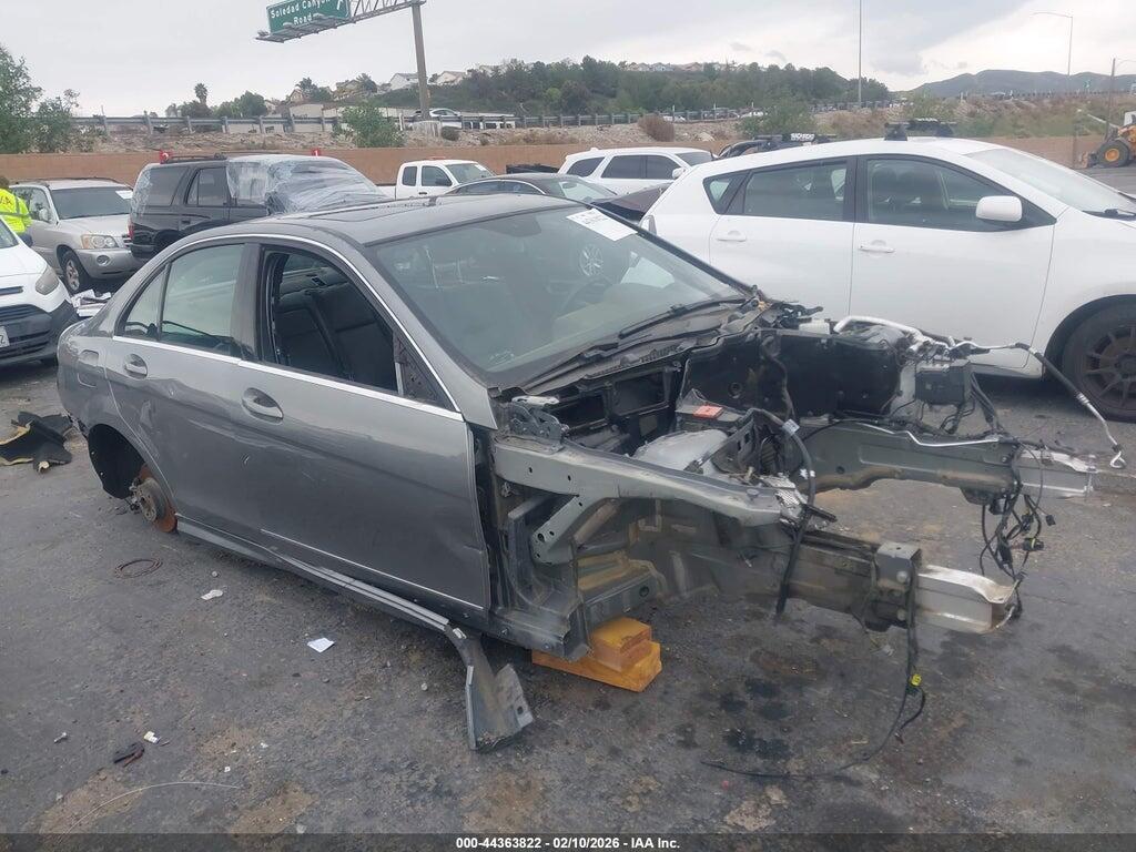 WDDGF4HB4DA849628 2013 MERCEDES-BENZ C 250 photo no. 1