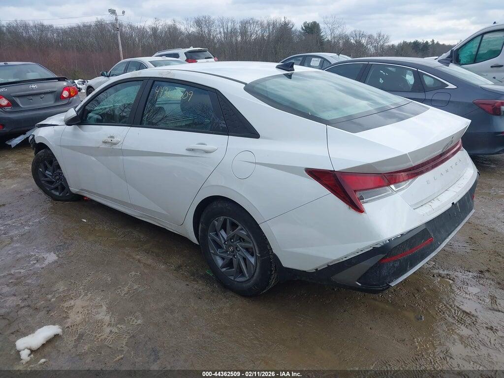 KMHLM4DG3RU678615 2024 HYUNDAI ELANTRA photo no. 3