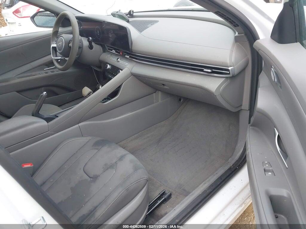 KMHLM4DG3RU678615 2024 HYUNDAI ELANTRA photo no. 5