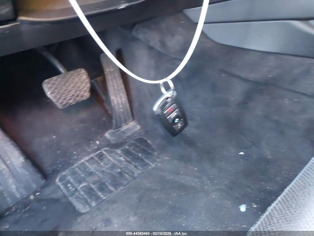 WBAKC8C57ACY68872 2010 BMW 750LI photo no. 11