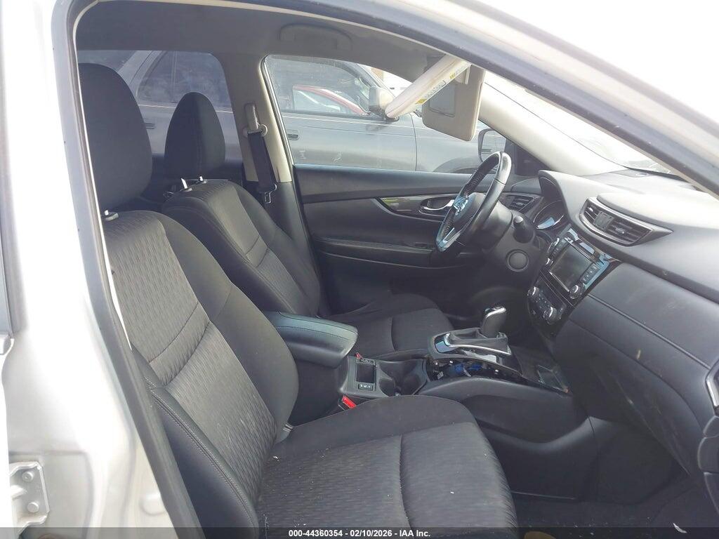 JN8AT2MT6LW013868 2020 NISSAN ROGUE photo no. 5