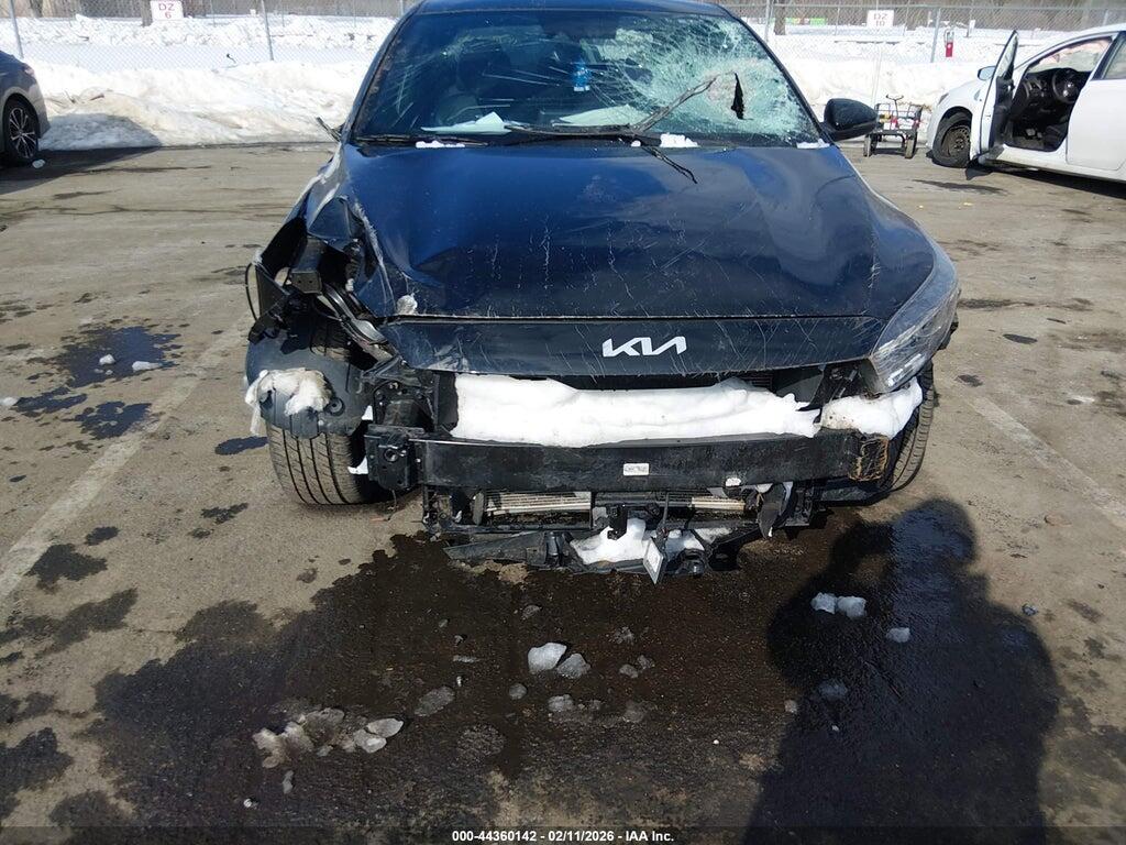 3KPF54AD3PE569396 2023 KIA FORTE photo no. 6