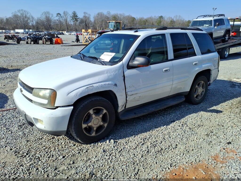 1GNDS13S852139391 2005 CHEVROLET TRAILBLAZER photo no. 2
