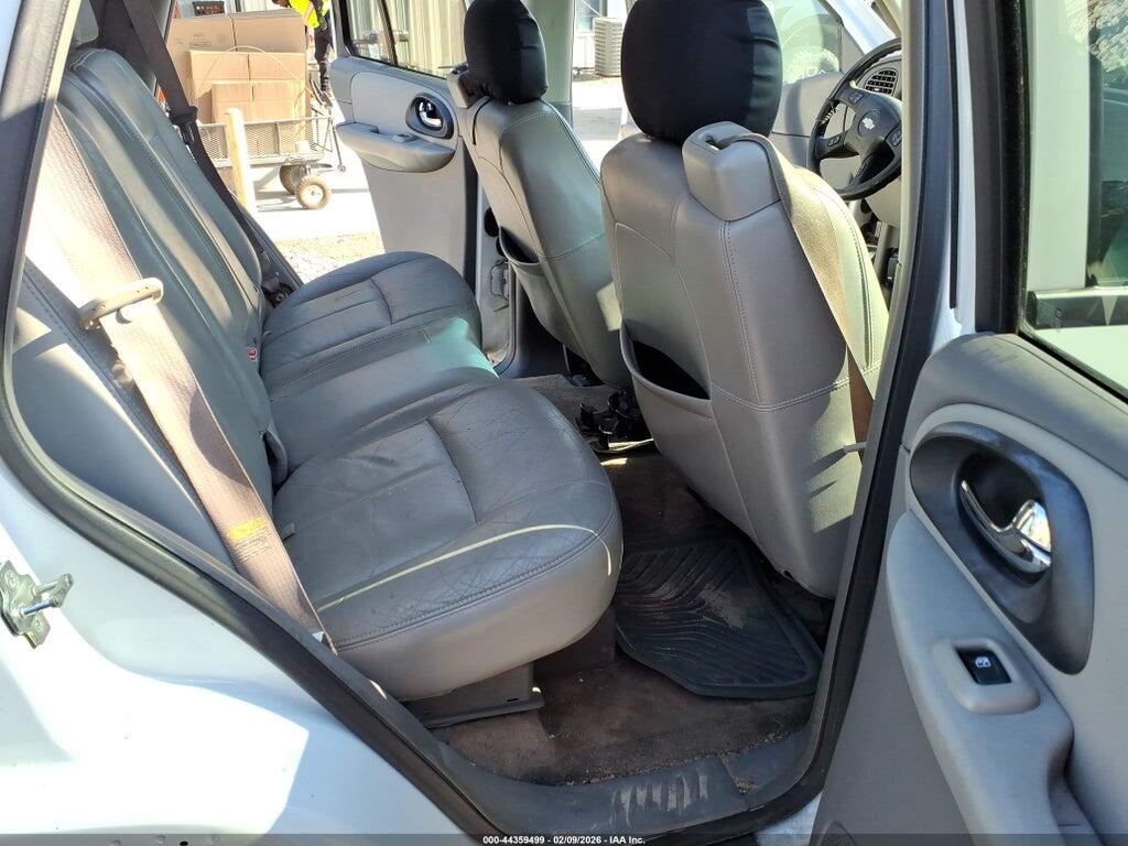 1GNDS13S852139391 2005 CHEVROLET TRAILBLAZER photo no. 8