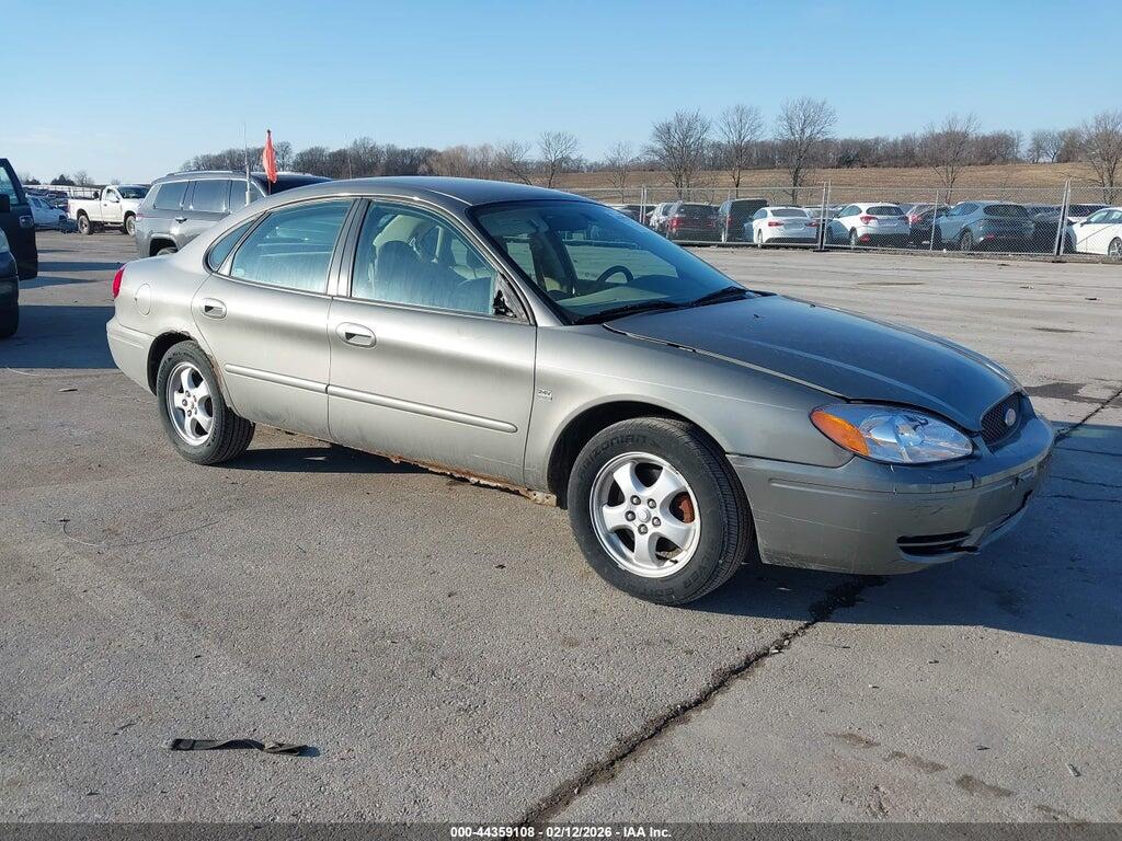 1FAFP55SX4A162446 2004 FORD TAURUS photo no. 1