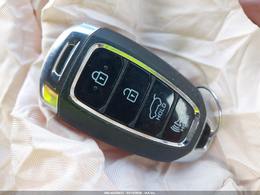 KM8K3CA56JU089641 2018 HYUNDAI KONA photo no. 11