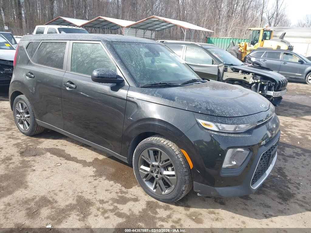 KNDJ23AU2M7145913 2021 KIA SOUL photo no. 1