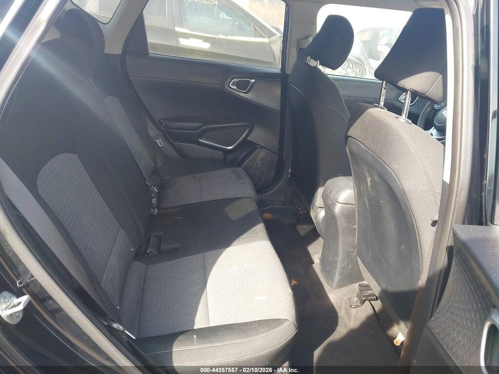 KNDJ23AU2M7145913 2021 KIA SOUL photo no. 8