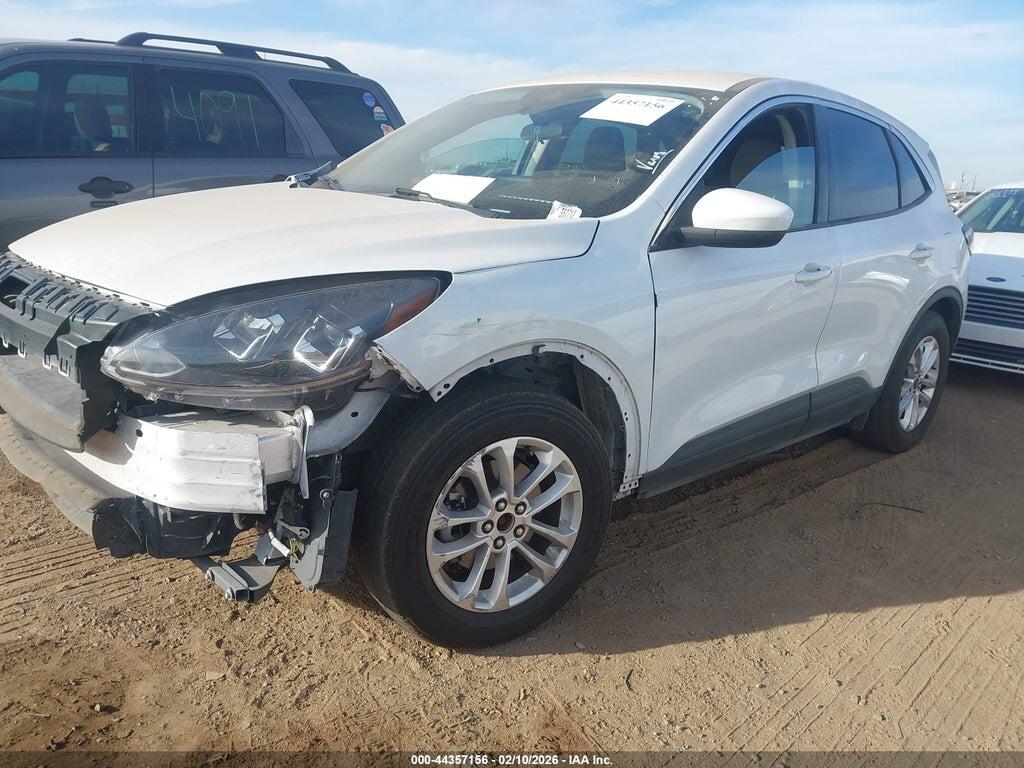 1FMCU0G66LUB80928 2020 FORD ESCAPE photo no. 2