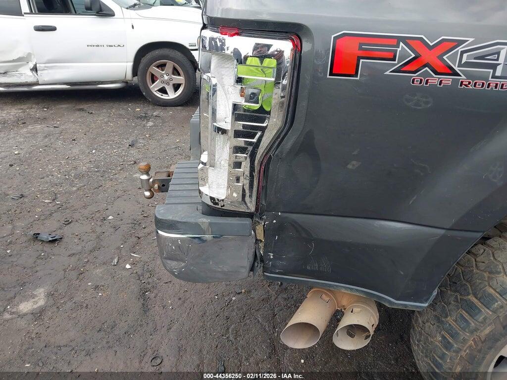 1FT8W3BT5HEE29899 2017 FORD F-350 photo no. 11