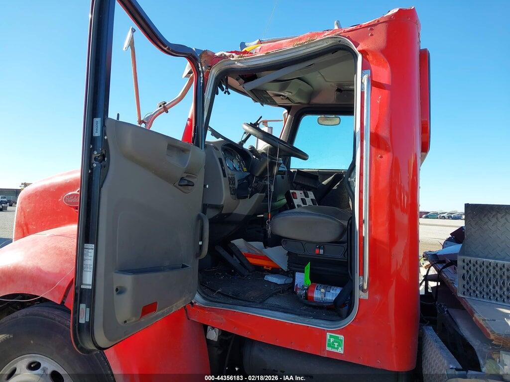 2NP2HJ7X0FM275592 2015 PETERBILT 337 photo no. 5