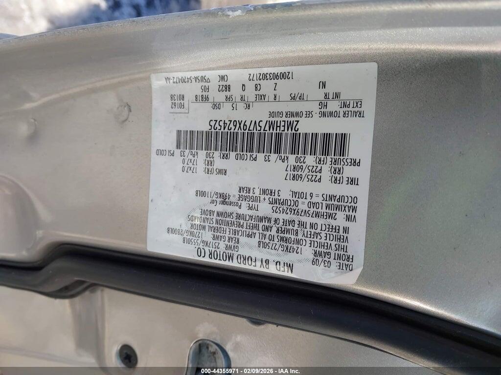 2MEHM75V79X624525 2009 MERCURY GRAND MARQUIS photo no. 9