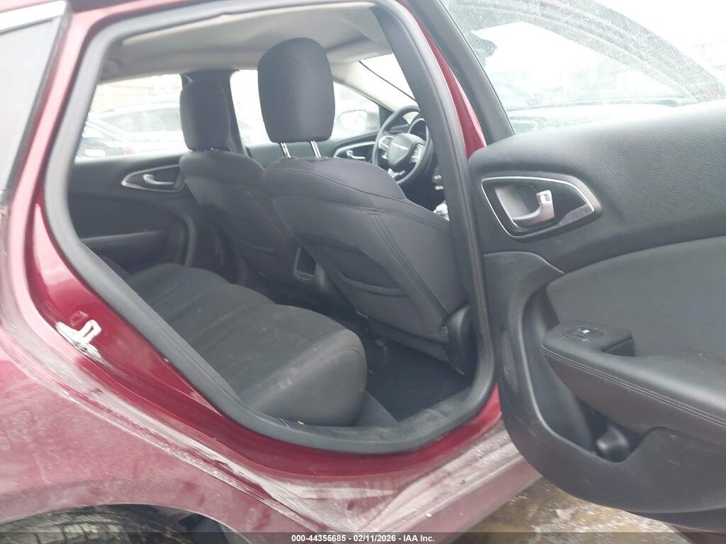 1C3CCCAB7FN713919 2015 CHRYSLER 200 photo no. 8