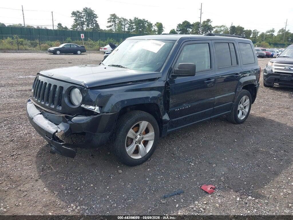 1C4NJRFB3ED546811 2014 JEEP PATRIOT photo no. 2