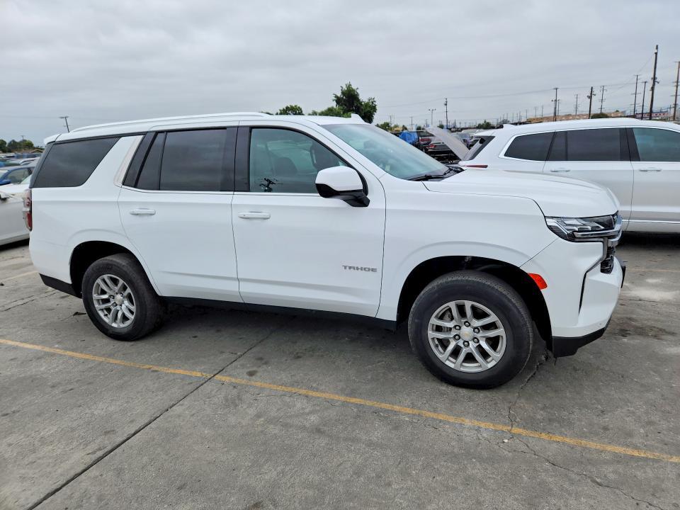 2024 CHEVROLET TAHOE K1500 LS — Фото 4 из 13