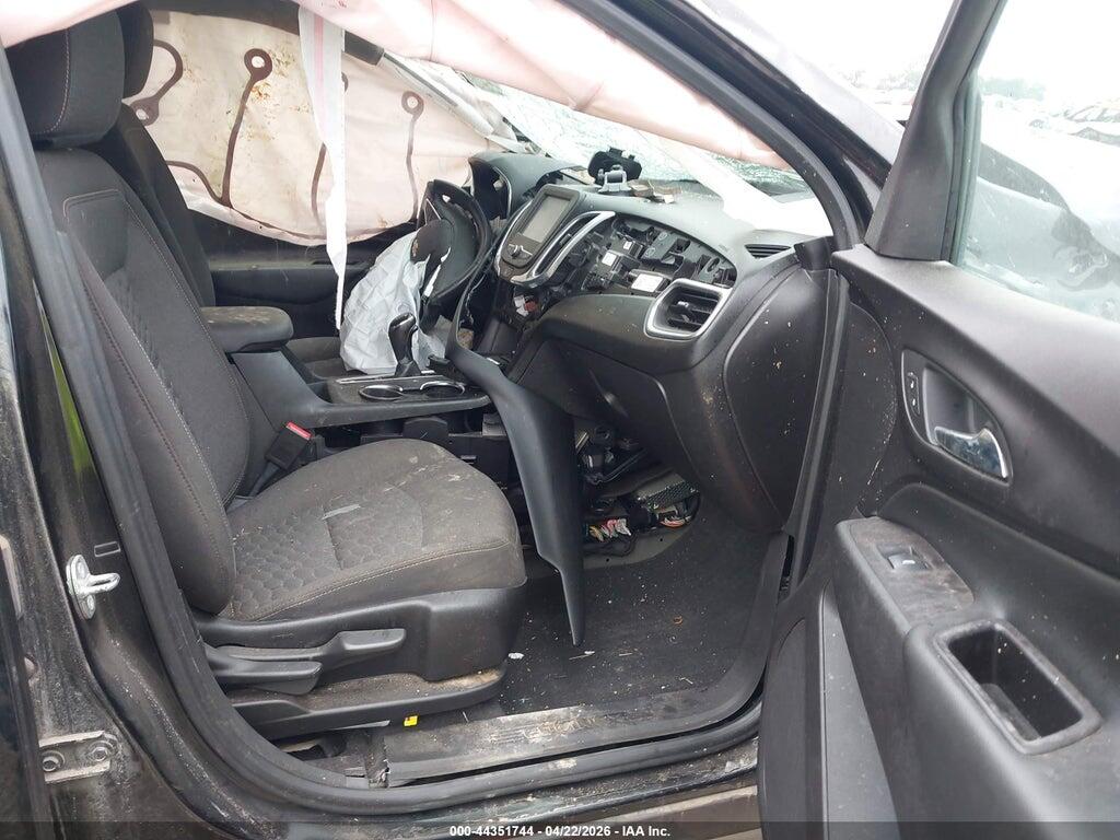 2GNAXSEV0J6142915 2018 CHEVROLET EQUINOX photo no. 5