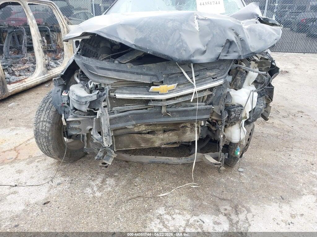 2GNAXSEV0J6142915 2018 CHEVROLET EQUINOX photo no. 6