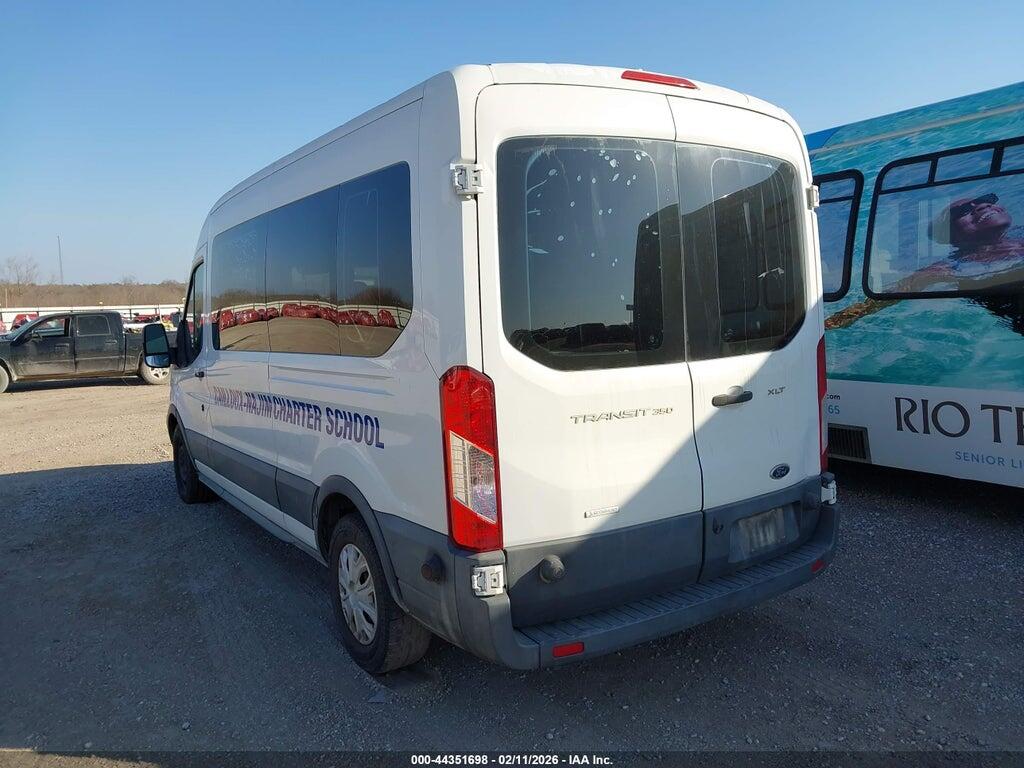1FBAX2CG2HKB14932 2017 FORD TRANSIT-350 photo no. 3