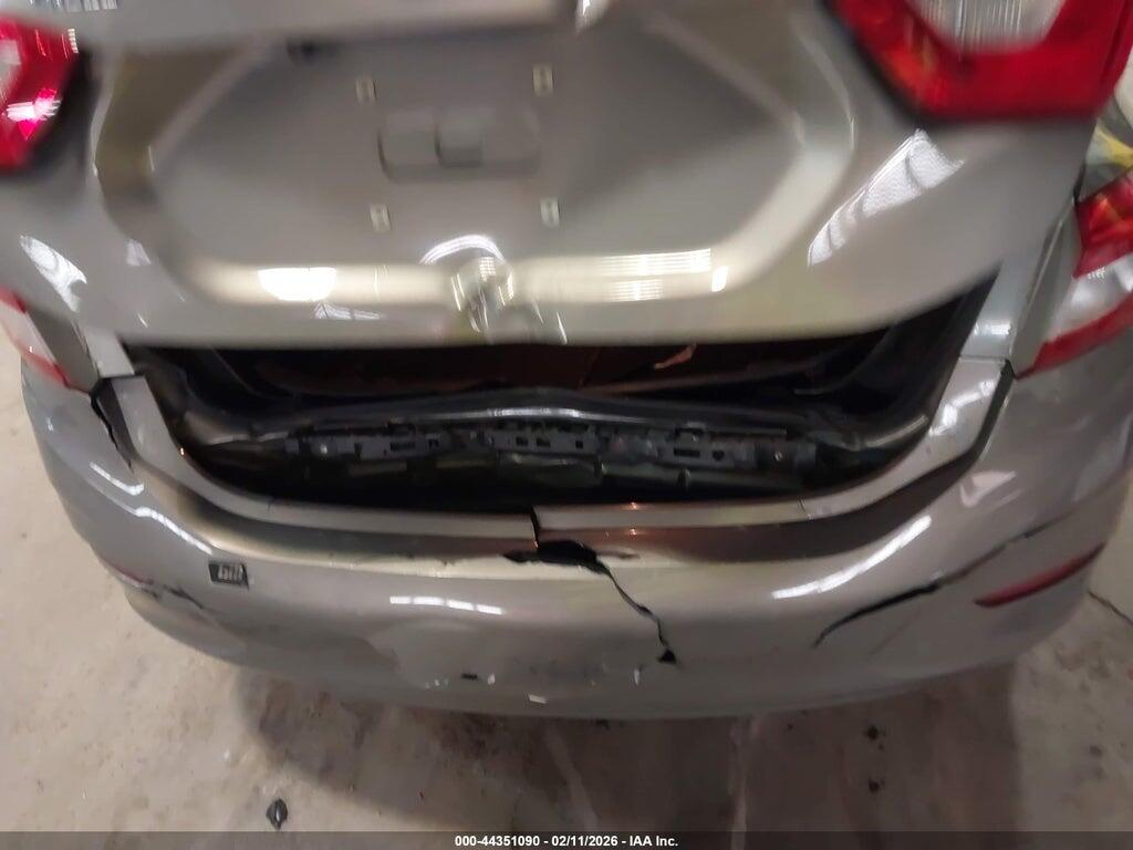 1G1BE5SM7H7140470 2017 CHEVROLET CRUZE photo no. 6