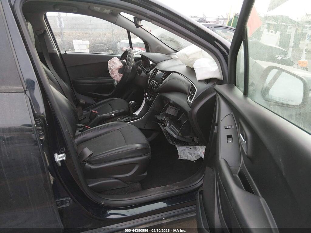 KL7CJLSM2MB365461 2021 CHEVROLET TRAX photo no. 5