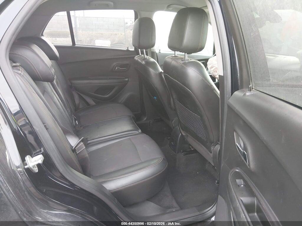 KL7CJLSM2MB365461 2021 CHEVROLET TRAX photo no. 8