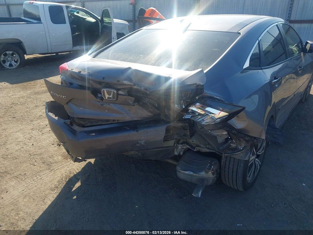 2HGFC1F36JH643203 2018 HONDA CIVIC photo no. 6