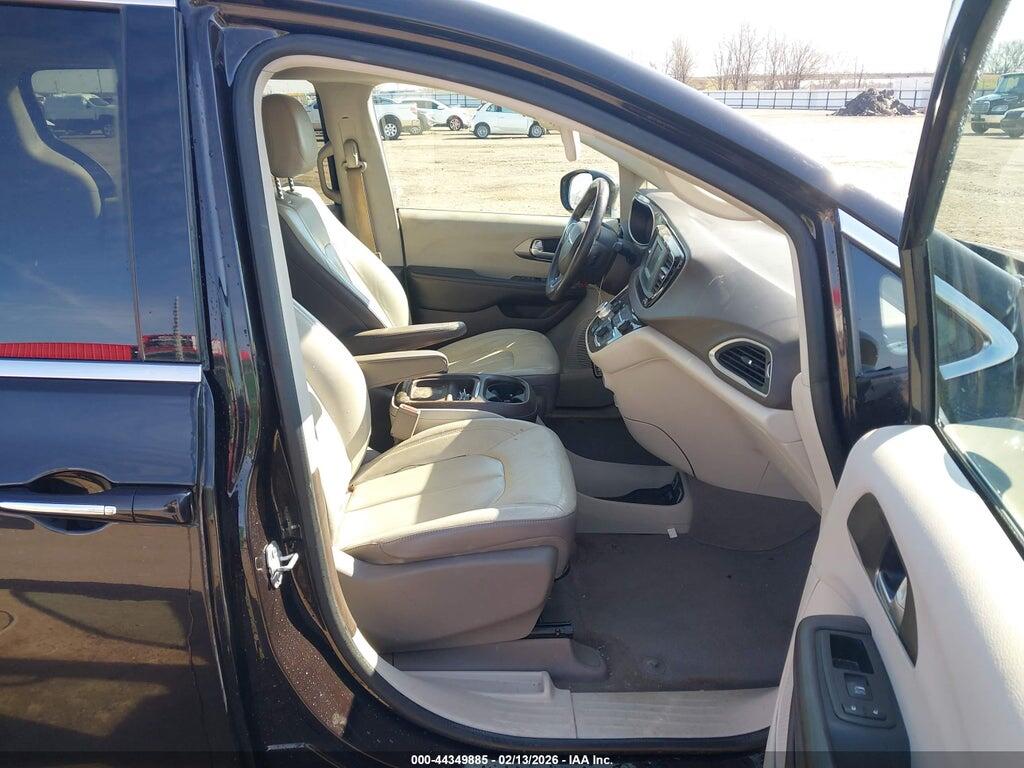 2C4RC1BGXHR667416 2017 CHRYSLER PACIFICA photo no. 5