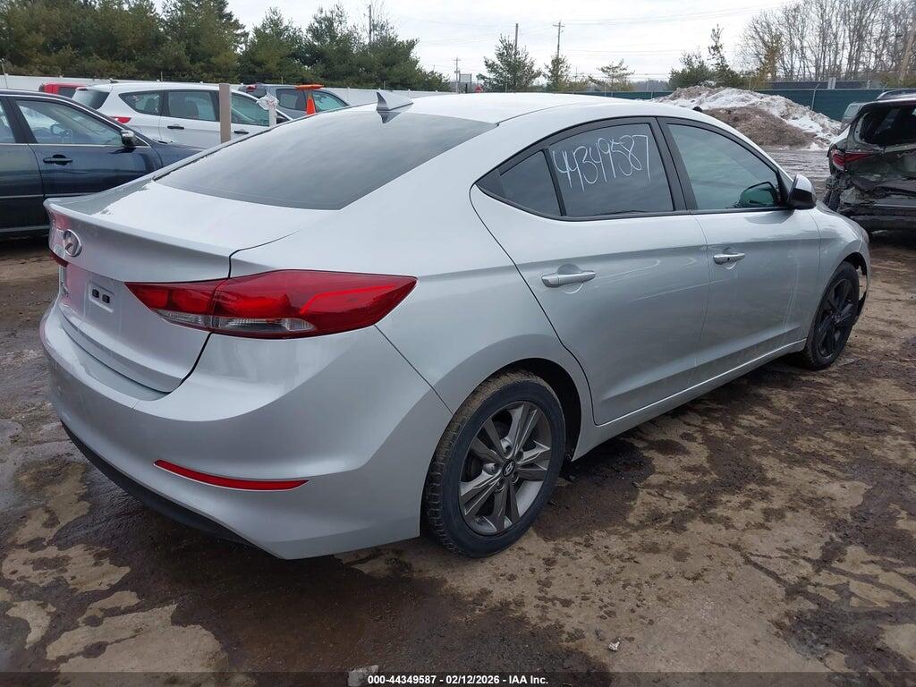 5NPD84LF0HH062997 2017 HYUNDAI ELANTRA photo no. 4