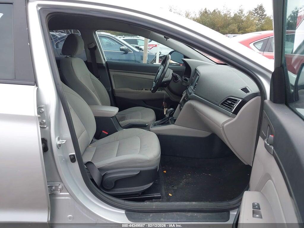 5NPD84LF0HH062997 2017 HYUNDAI ELANTRA photo no. 5