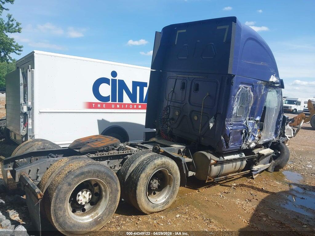 1FUJHHDR2LLLY6212 2020 FREIGHTLINER NEW CASCADIA 126 photo no. 4