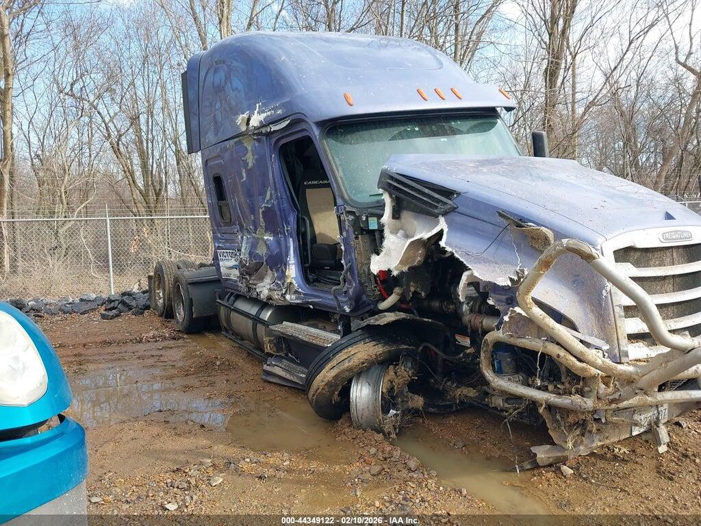 1FUJHHDR2LLLY6212 2020 FREIGHTLINER NEW CASCADIA 126 photo no. 6
