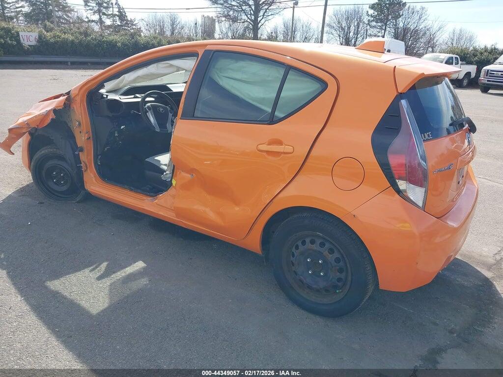 JTDKDTB33F1097994 2015 TOYOTA PRIUS C photo no. 3