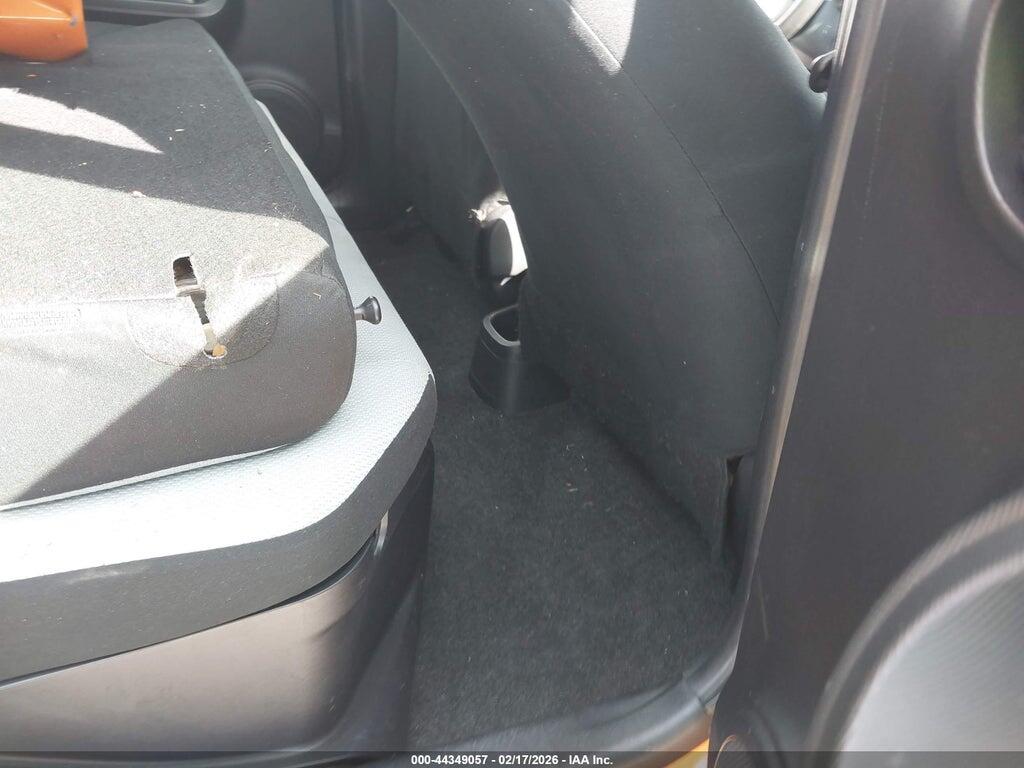 JTDKDTB33F1097994 2015 TOYOTA PRIUS C photo no. 8