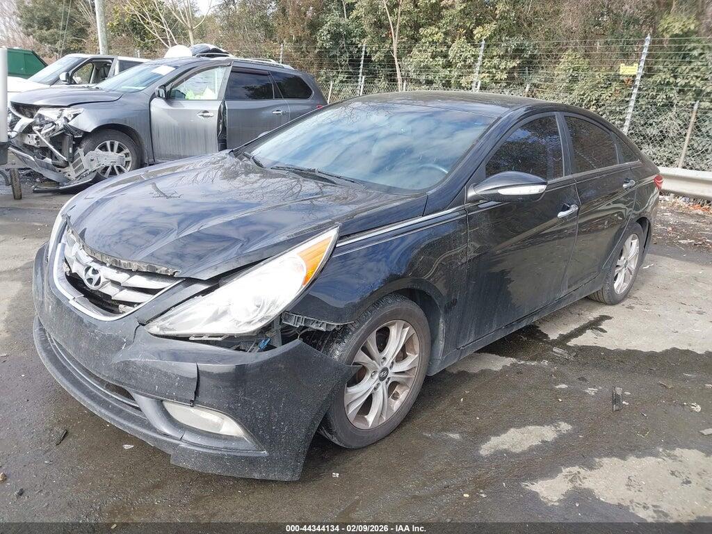 5NPEC4AC6BH022393 2011 HYUNDAI SONATA photo no. 2