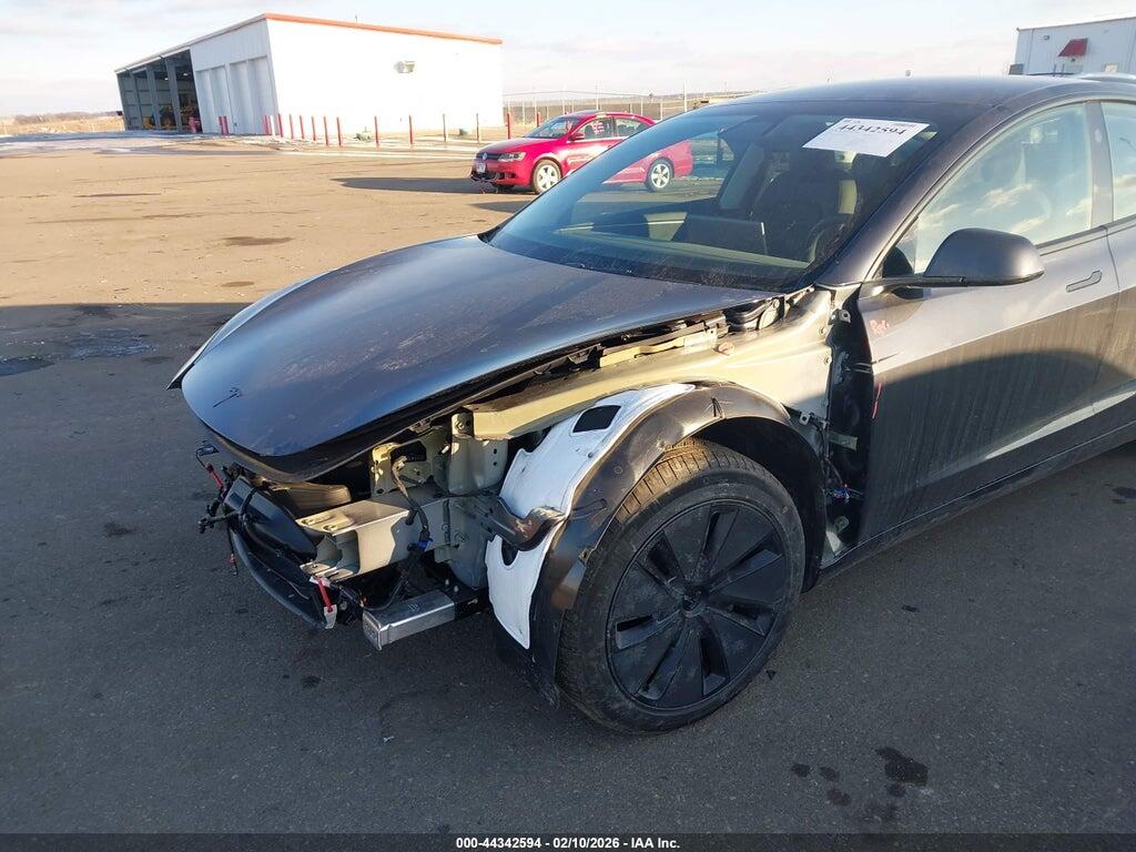 5YJ3E1EB8TF118303 2026 TESLA MODEL 3 photo no. 6